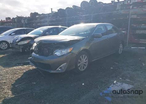 2012 Toyota Camry Xle z USA, uszkodzony, nr VIN 4T1BF1FK3CU588412